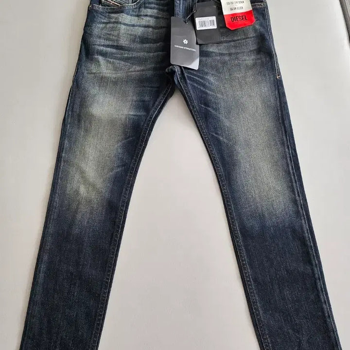 [BUNJANG] DIESEL Slim Fit Jeans / DIESEL 디젤 매장판 청바지(새제품)