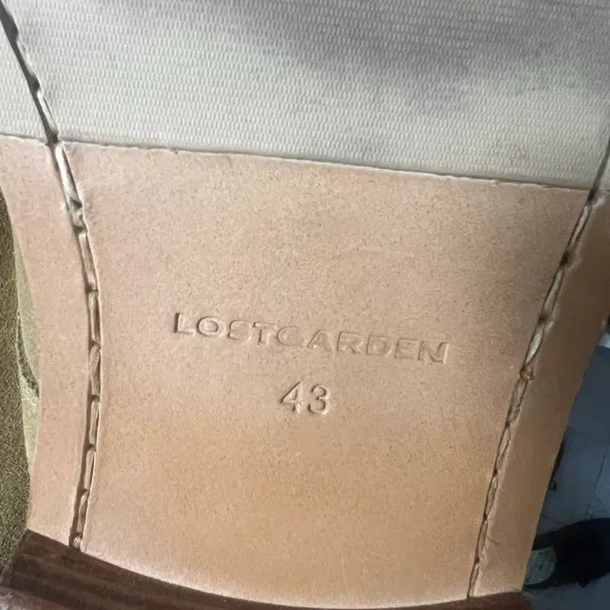 [BUNJANG] Lost Garden Field Boots Beige / 로스트가든 유니폼 필드부츠 베이지(43/280)