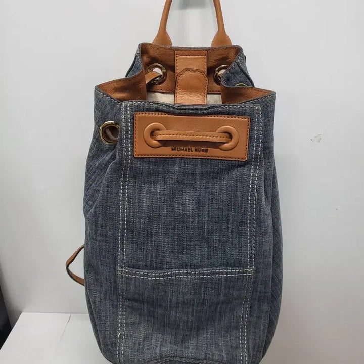 [SOLD OUT] 마이클코어스데님백팩(무료배송)