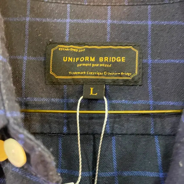 [BUNJANG] Uniform Bridge Navy Check Shirt L / 유니폼브릿지 네이비 체크 셔츠 L