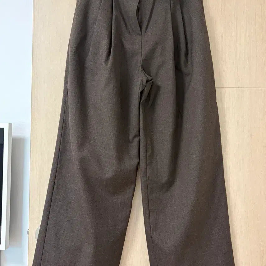 [BUNJANG] Enor Slacks / 엔오르 슬랙스