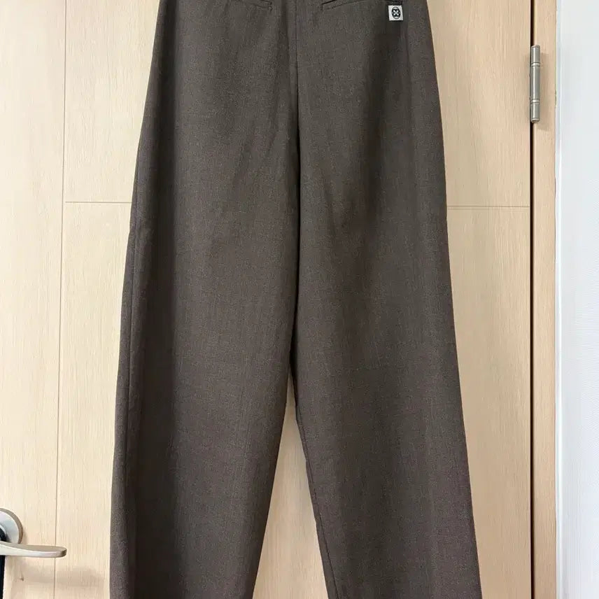 [BUNJANG] Enor Slacks / 엔오르 슬랙스
