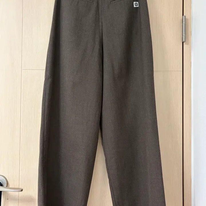 [BUNJANG] Enor Slacks / 엔오르 슬랙스