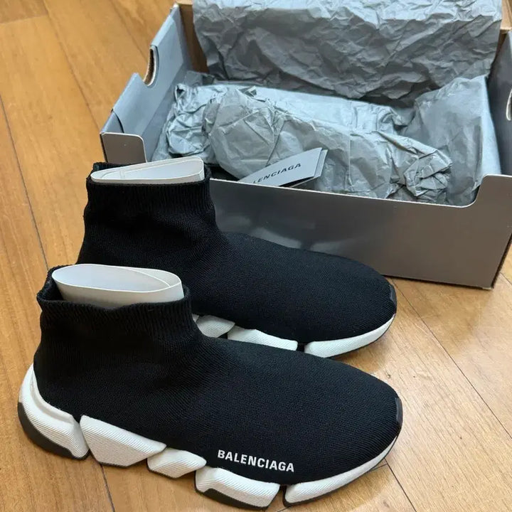 [BUNJANG] Balenciaga Speedrunner 2.0 Sneakers / 발렌시아가 스피드러너 2.0