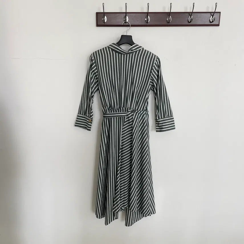 [SOLD OUT] 타임1993 여성55-66 그린 스트라이프 랩 롱 원피스