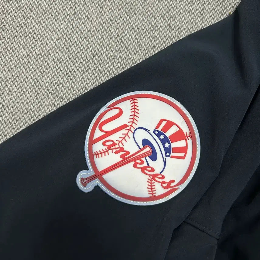 [BUNJANG] Majestic New York Yankees Baseball Jacket (XL) / 마제스틱 뉴욕 양키즈 베이스볼 자켓(XL)