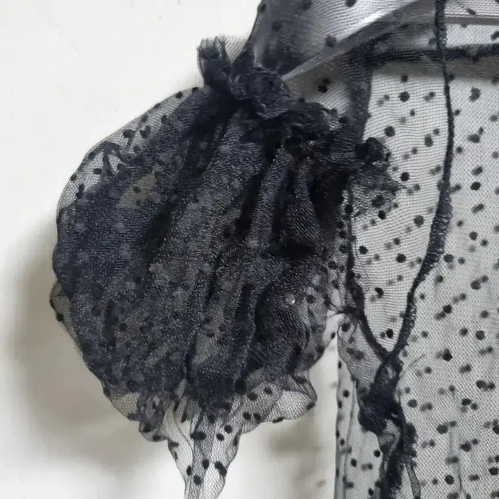 [SOLD OUT] 블랙 시스루 도트 블라우스 퍼프 반팔 (야한옷)55