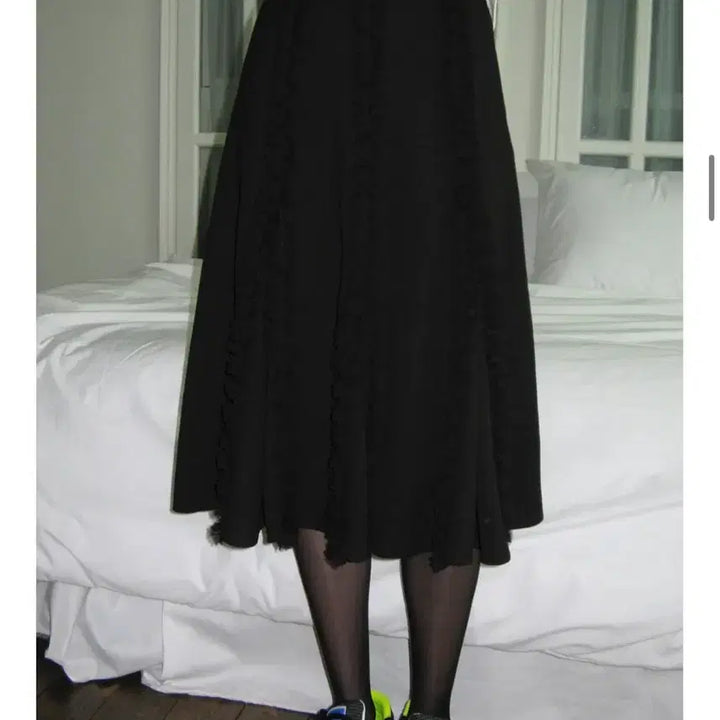 [BUNJANG] Sinoon Frill Midi Skirt - S / 시눈 Frill midi skirt - S