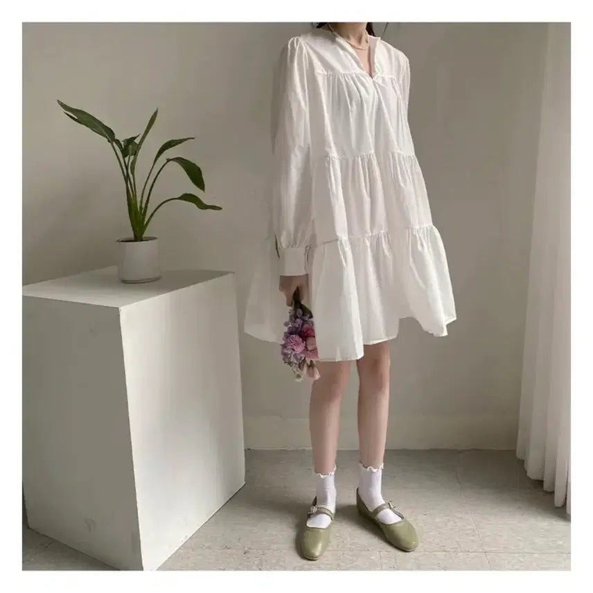 [BUNJANG] Rekn0t Ruffled Mini Dress / (인플루언서 rekn0t 착용) 캉캉 미니 원피스
