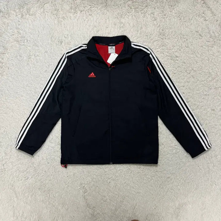 [SOLD OUT] 아디다스 블랙 바람막이