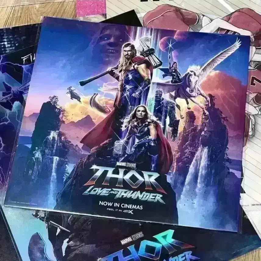 [BUNJANG] Thor: Love and Thunder Special Theater Poster Bundle / 토르러브앤썬더 리얼디 특별관포스터 아이맥스스크린엑스씨네큐 필름마크아트카드