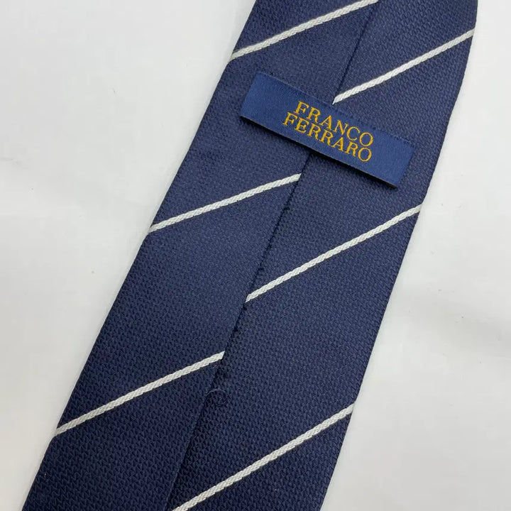 [BUNJANG] Franco Ferraro Patterned Necktie / 프랑코페라로 패턴 넥타이 (실밥약간풀림)
