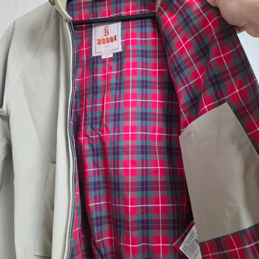 [SOLD OUT] 바라쿠타 G9 40size L 팝니다