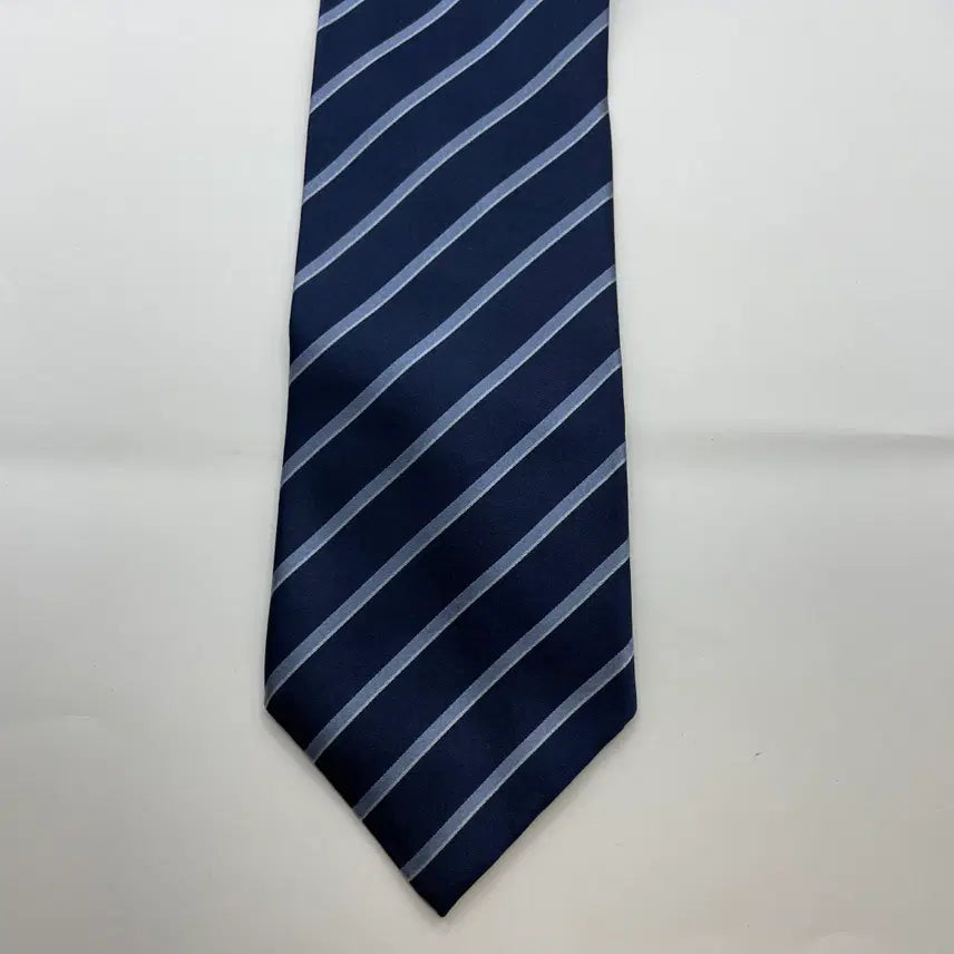 [BUNJANG] Banana Republic Patterned Necktie / 바나나리퍼블릭 패턴 넥타이