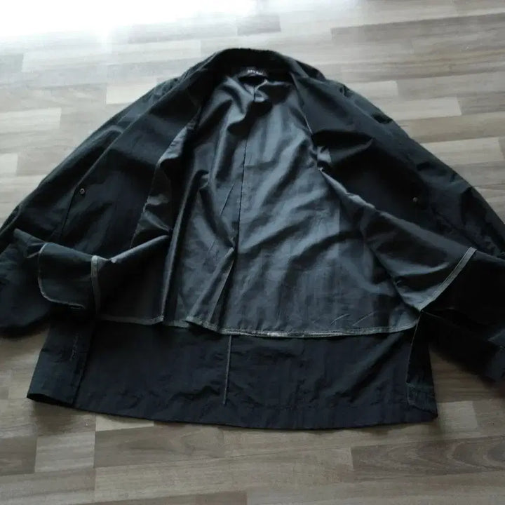 [BUNJANG] Izzatbaba Trench Coat (Green, Size 66-77) / 아이잗바바트렌치코트/66~77사이즈/최상급