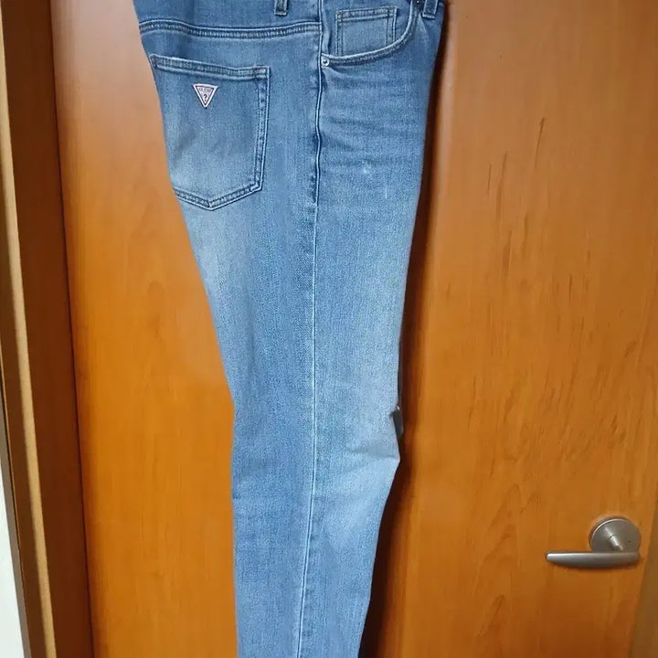 [BUNJANG] Guess Light Wash Denim Jeans / 게스 연청 데님 청바지32 33