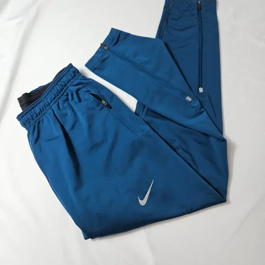 [BUNJANG] Nike Phenom Running Pants Reflective Jogger Training M / 나이키 러닝 페놈팬츠 스카치 리틀렉티브 조거 트레이닝 M