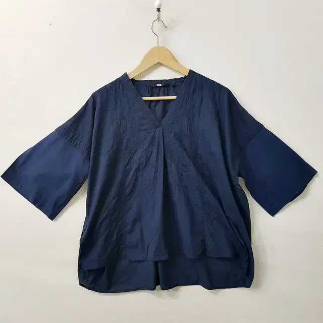 [BUNJANG] Uniqlo Oversized Blouse Navy / 유니클로 오버핏 블라우스 네이비