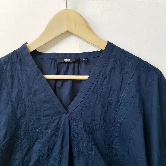 [BUNJANG] Uniqlo Oversized Blouse Navy / 유니클로 오버핏 블라우스 네이비