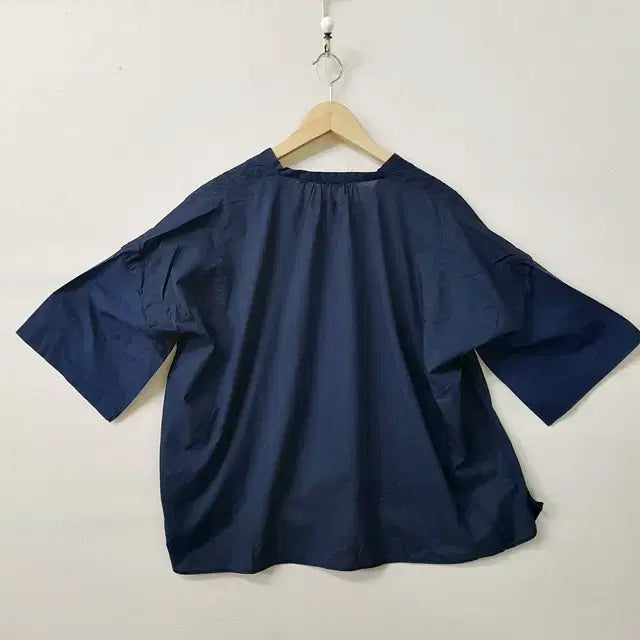 [BUNJANG] Uniqlo Oversized Blouse Navy / 유니클로 오버핏 블라우스 네이비
