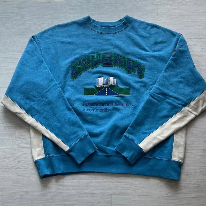 [BUNJANG] C.E. (Cav Empt) Sweatshirt Blue / [L] 카브엠트 스웻셔츠 블루
