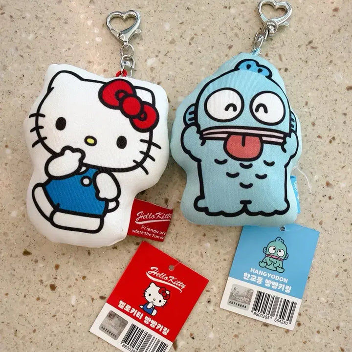 [BUNJANG] Sanrio Hello Kitty &amp; Hangyodon Cushion Keyring Set / 산리오 헬로키티 한교동 빵빵 키링 쿠션키링