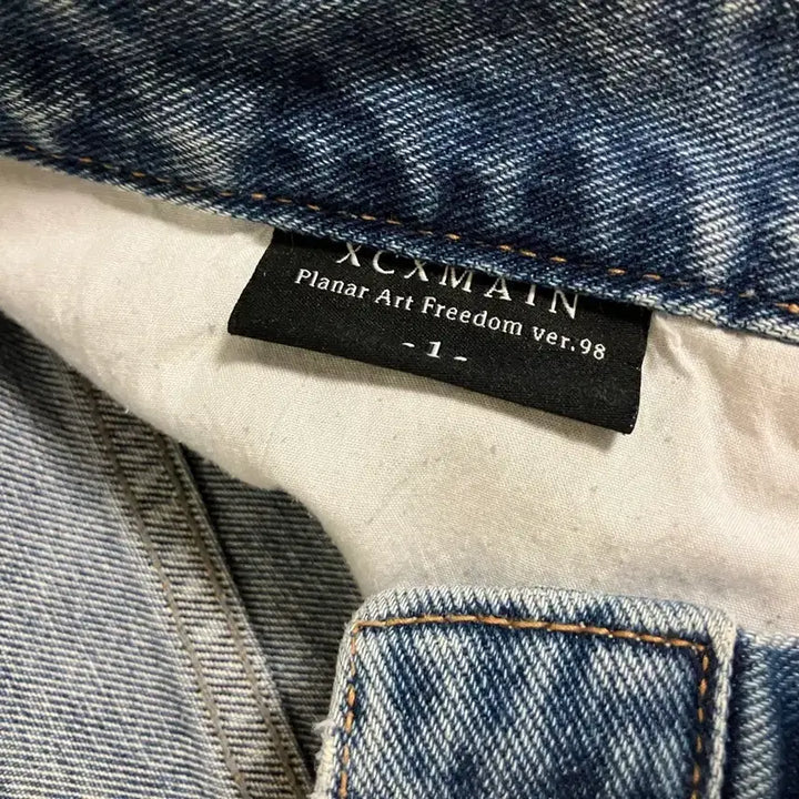 [SOLD OUT] XCXMAIN 워싱 데님 1