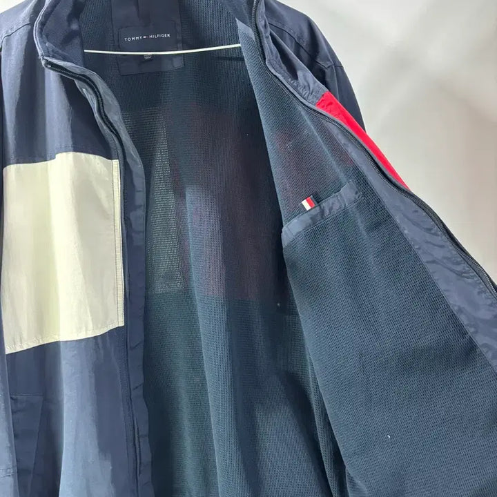[BUNJANG] Tommy Hilfiger Big Logo Nylon Jacket / (XL) 타미힐피거 빅로고 나일론 자켓 9.9