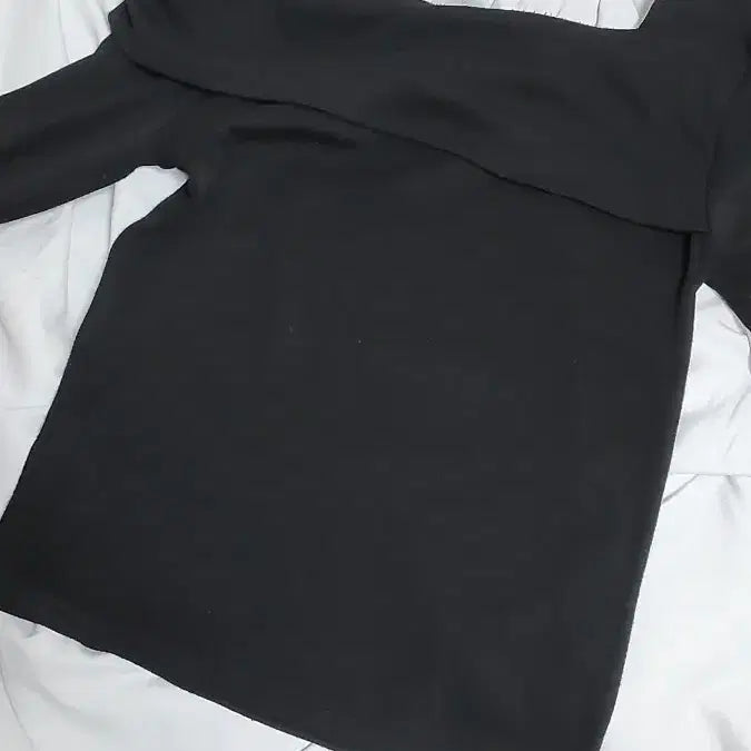 [BUNJANG] One Shoulder Top / 원오프숄더