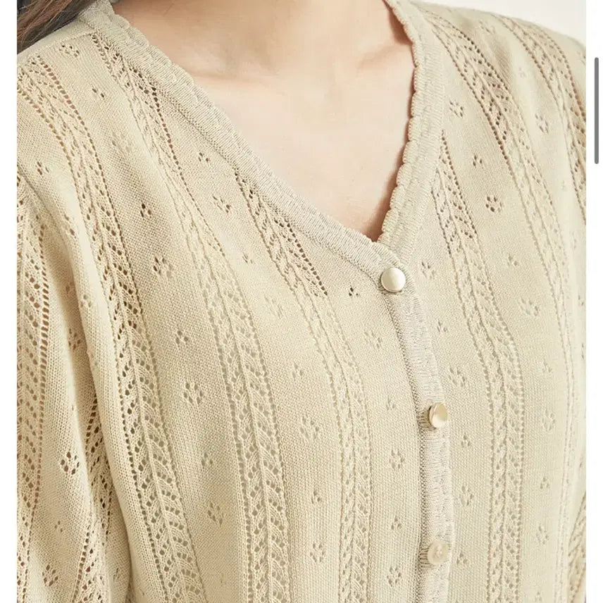 [BUNJANG] ROEM Scassi Short Sleeve Cardigan Beige (M) / 로엠 스카시 반팔 가디건 베이지(M)
