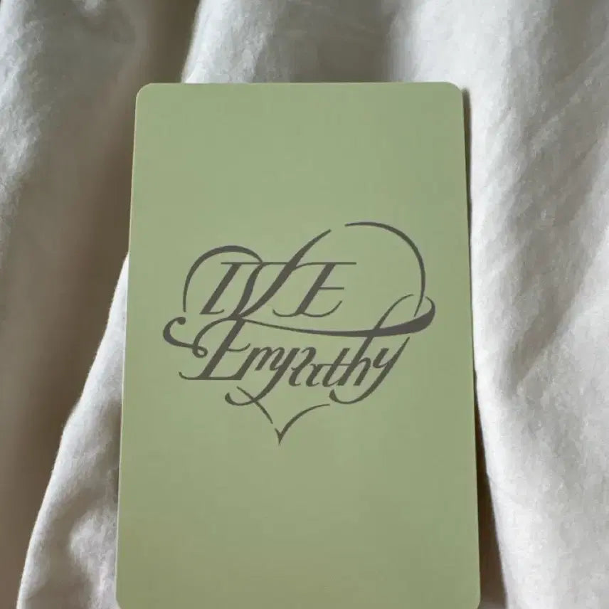 [BUNJANG] IVE (Leeseo) Photocard / 아이브 이서 포토카드