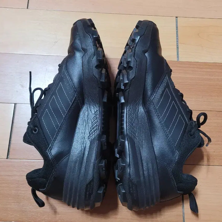 [BUNJANG] Adidas Terrex Unity Leather Low Sneakers (270mm) / 아디다스 테렉스 유니티 레더 로우 운동화(270mm)