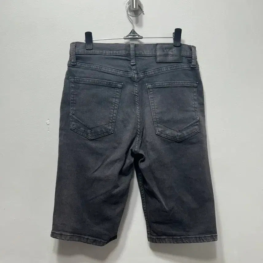 [BUNJANG] Vans Black Denim Shorts Size 27 / VANS 밴스 블랙 데님 반바지 27