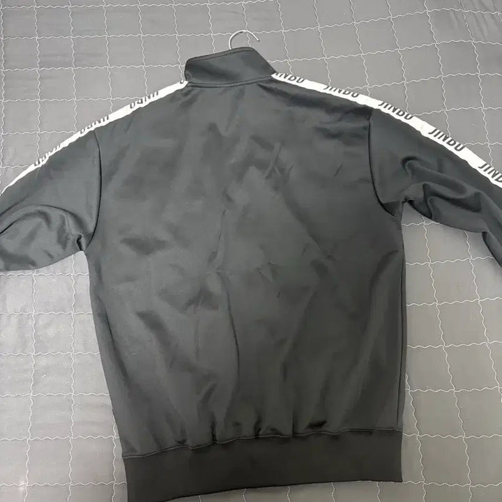 [BUNJANG] Freedom Lettering Jacket / 프리덤 레터링 자켓 진보