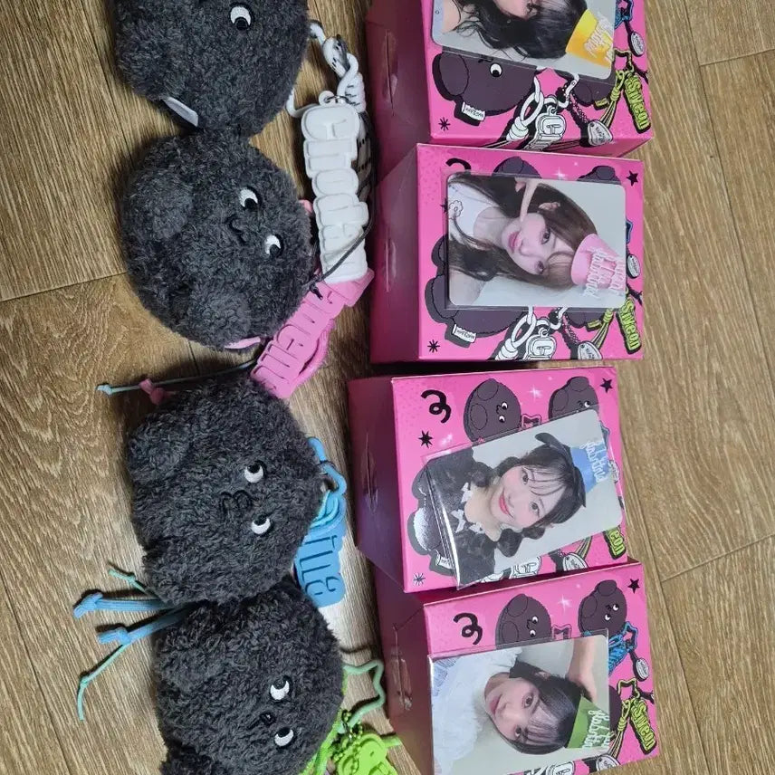 [SOLD OUT] qwer 2주년 팝업 바위게 키링 일괄