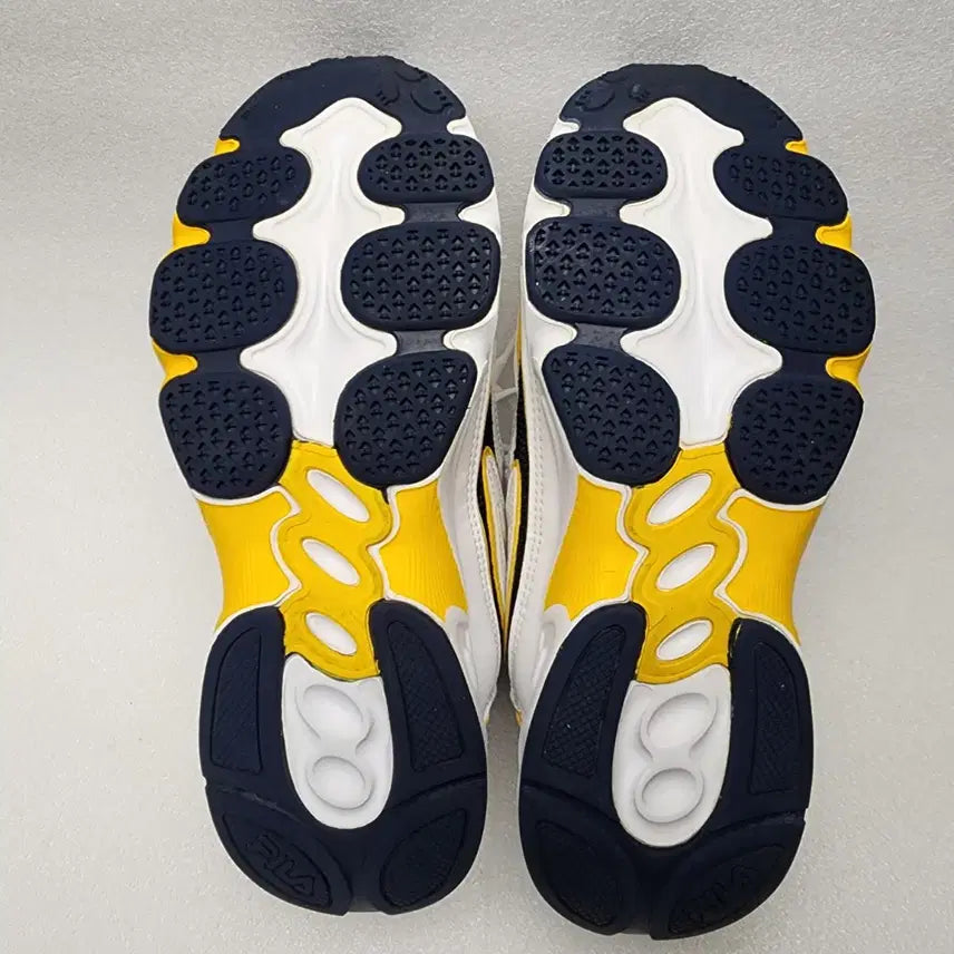 [SOLD OUT] 휠라 볼란테 98 여성/아동 운동화 (240mm)