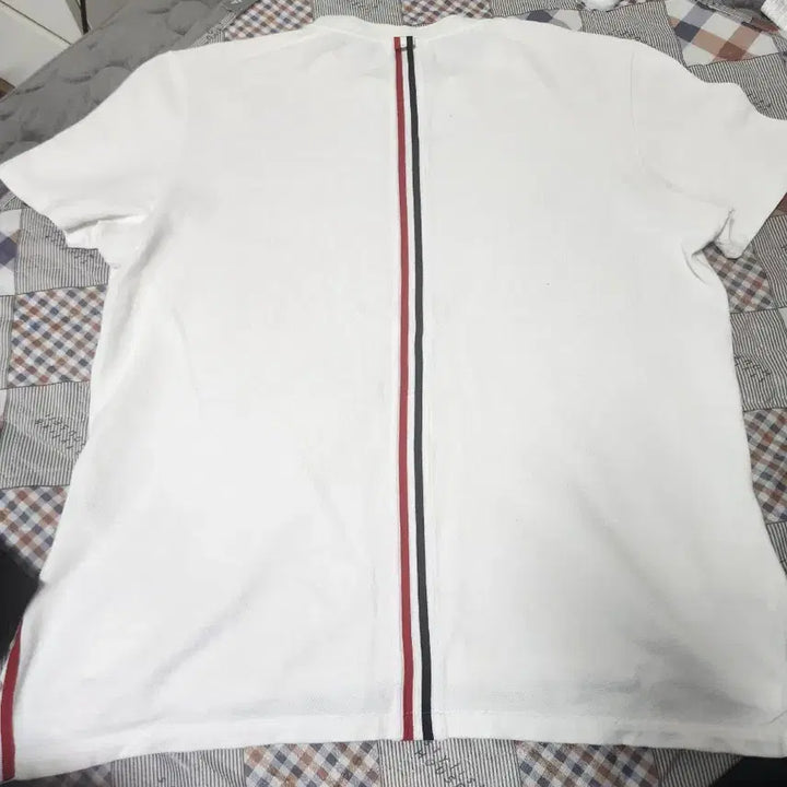 [BUNJANG] Thom Browne White Center Back Short Sleeve T-shirt / 톰브라운 화이트 샌터백 5 백화점 반팔