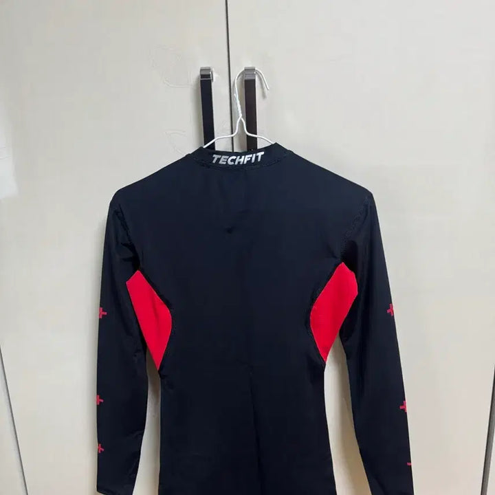 [BUNJANG] Adidas Performance T-Shirt Size 100 / 아디다스 기능성 티셔츠 100