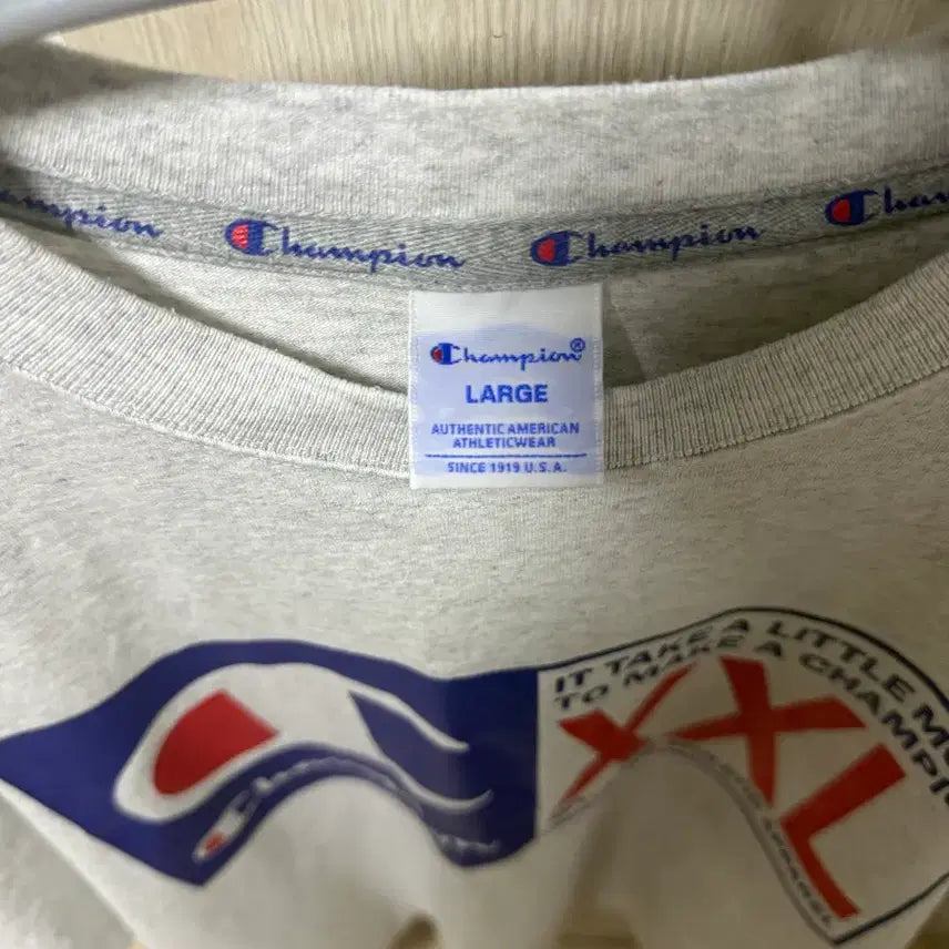 [SOLD OUT] 챔피온 그래픽 반팔L