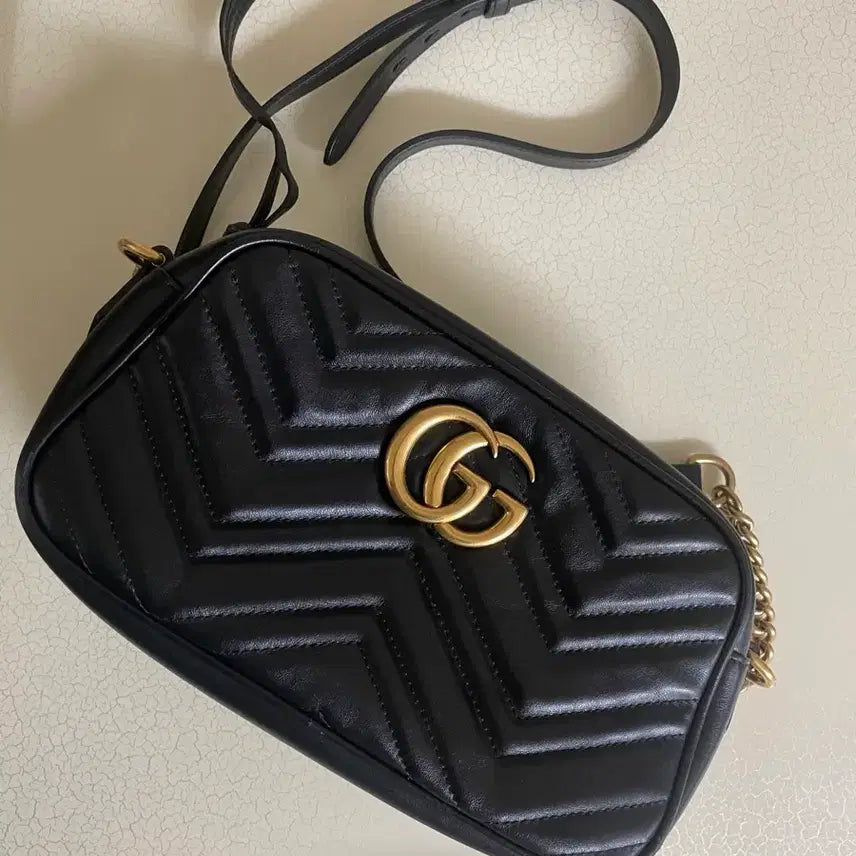[BUNJANG] Gucci Marmont Black Mini Bag / 구찌 마몬트 블랙 미니백