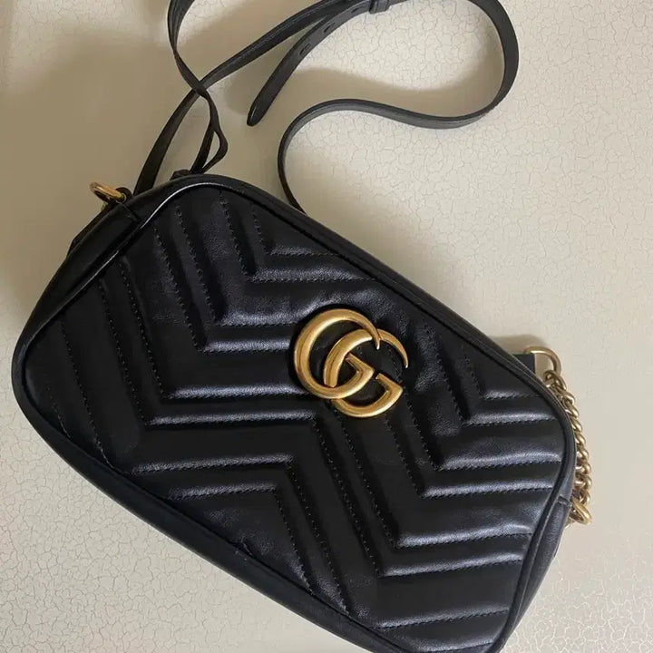 [BUNJANG] Gucci Marmont Black Mini Bag / 구찌 마몬트 블랙 미니백