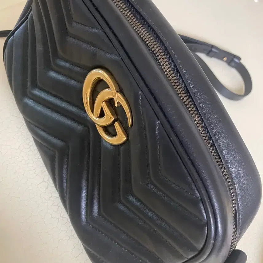 [BUNJANG] Gucci Marmont Black Mini Bag / 구찌 마몬트 블랙 미니백