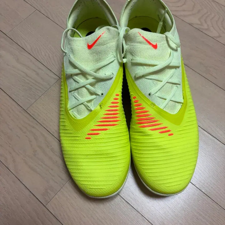 [SOLD OUT] 나이키 팬텀6 tf 275