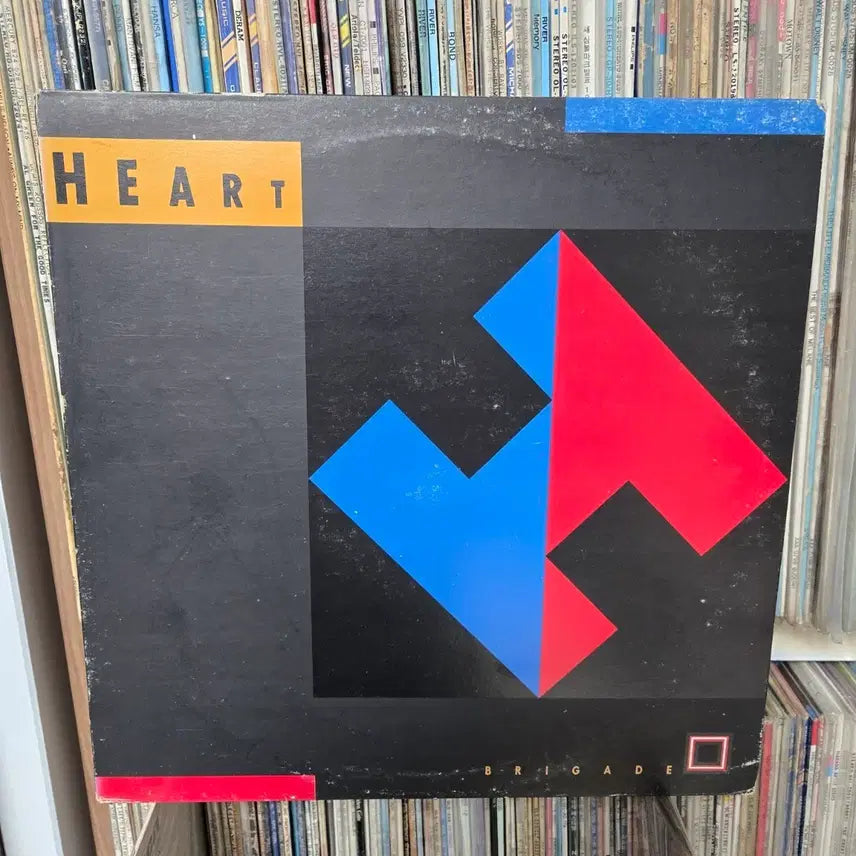 [BUNJANG] Heart Shaped Vinyl Record - Mint Condition / 하트 LP판 민트급