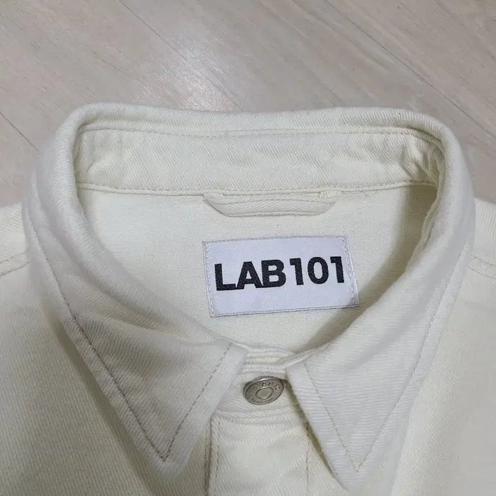 [BUNJANG] LAB101 Ivory Shirt Jacket M / LAB101 아이보리 셔츠 자켓 M 새상품 셔켓