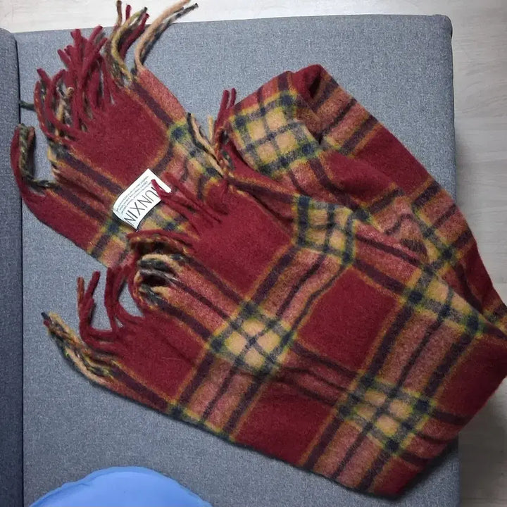[BUNJANG] Merry Winter Red Check Scarf / 메리 윈터 레드 체크 목도리