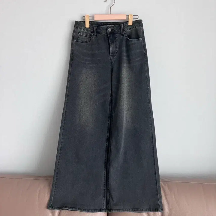[SOLD OUT] 무배 게스 여자 그레이 와이드 청바지