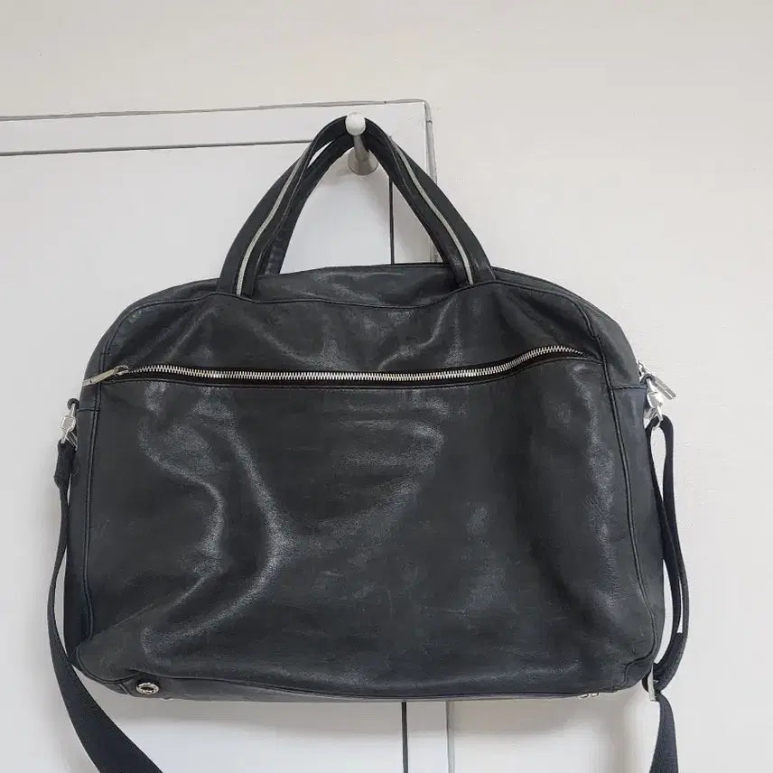 [SOLD OUT] 만다리나덕 블랙 가죽 서류가방