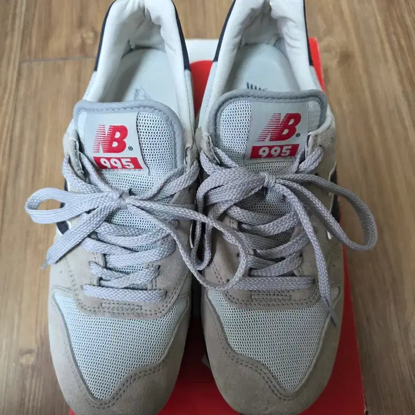 [BUNJANG] New Balance M995 CHA Sneakers / 뉴발란스m995 260