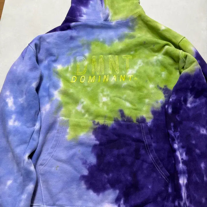 [BUNJANG] Dominant Tie-Dye Hoodie L / 급처 도미넌트 타이다이 L 후드티 판매